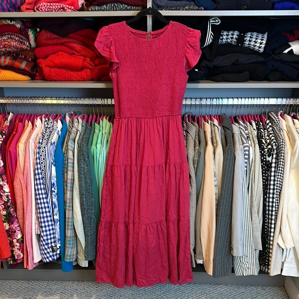 Zessica magenta ruffle sleeve smocked bodice tiered dress size S NWT
